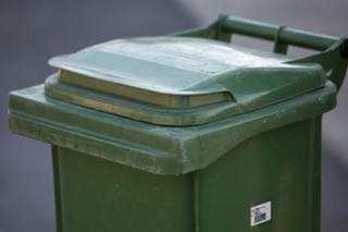 Slika kante za smeće